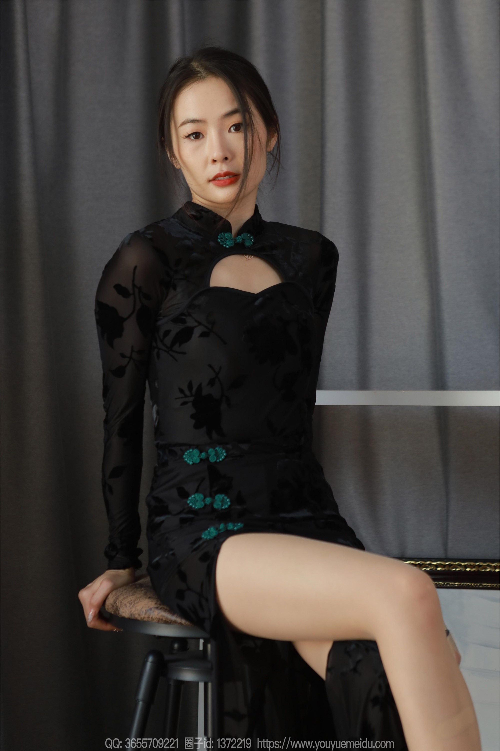 IESS异思趣向  2024.04.10 丝享家 1712 小金《高叉旗袍》